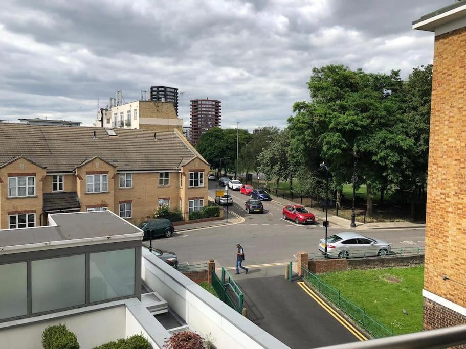 Studio Apartment Opposite Shoreditch Park London Eksteriør billede