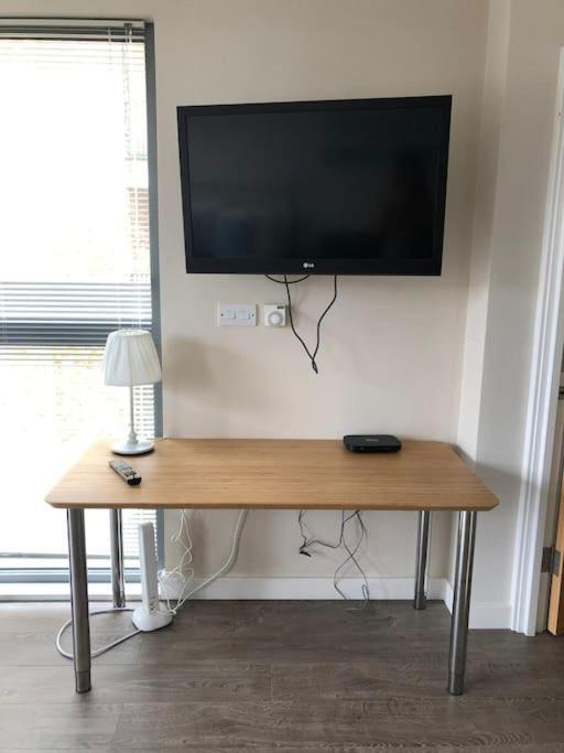 Studio Apartment Opposite Shoreditch Park London Eksteriør billede